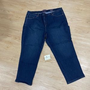Women’s Gloria Vanderbilt Amanda Jeans Size 22W